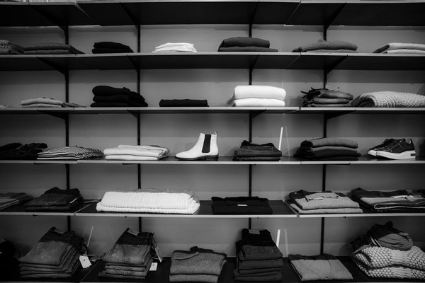 Comment sélectionner des vêtements qui mettent en valeur une silhouette en sablier ?