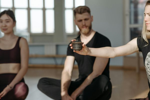 Quels sont les critères pour choisir des vêtements adaptés à la morphologie en A ?